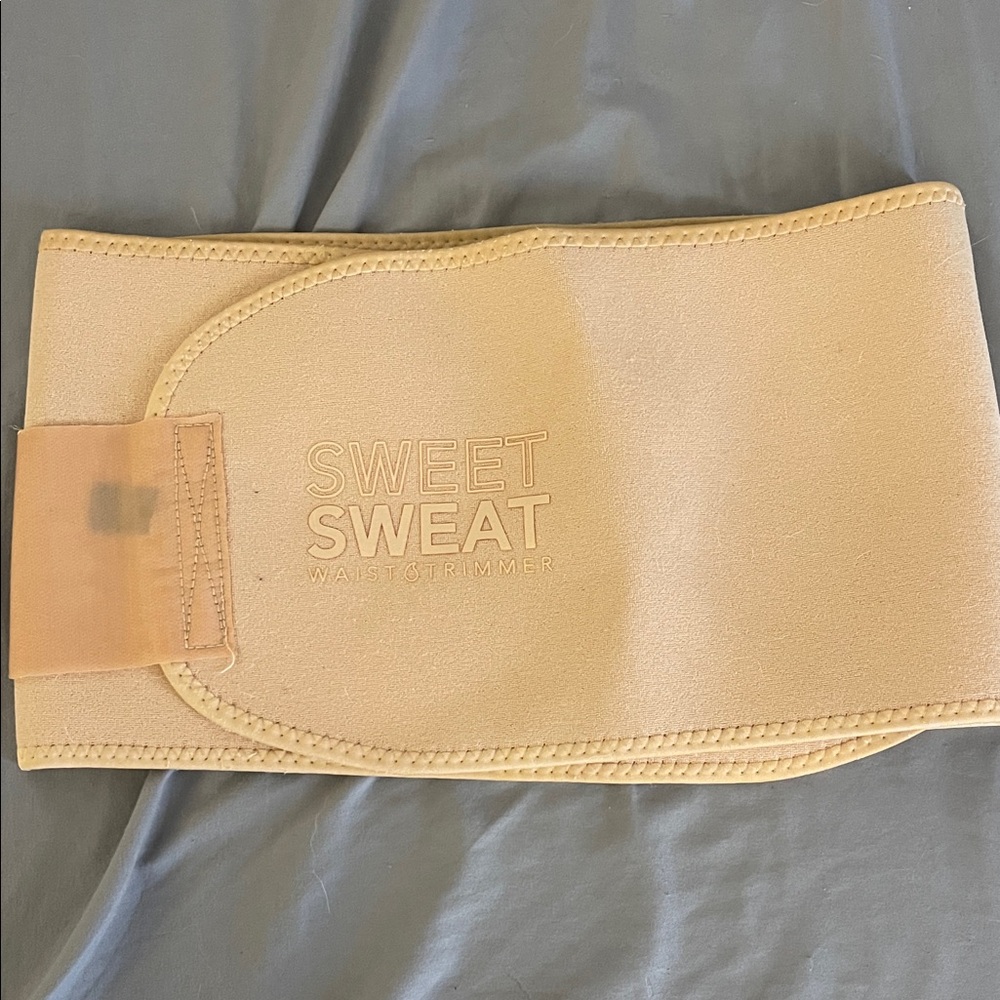 Sweet Sweat Waist Trimmer in Beige